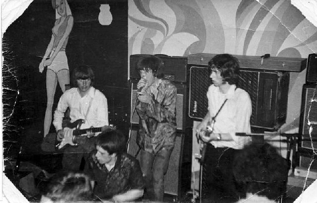 Tangerine Slide @ B Cat